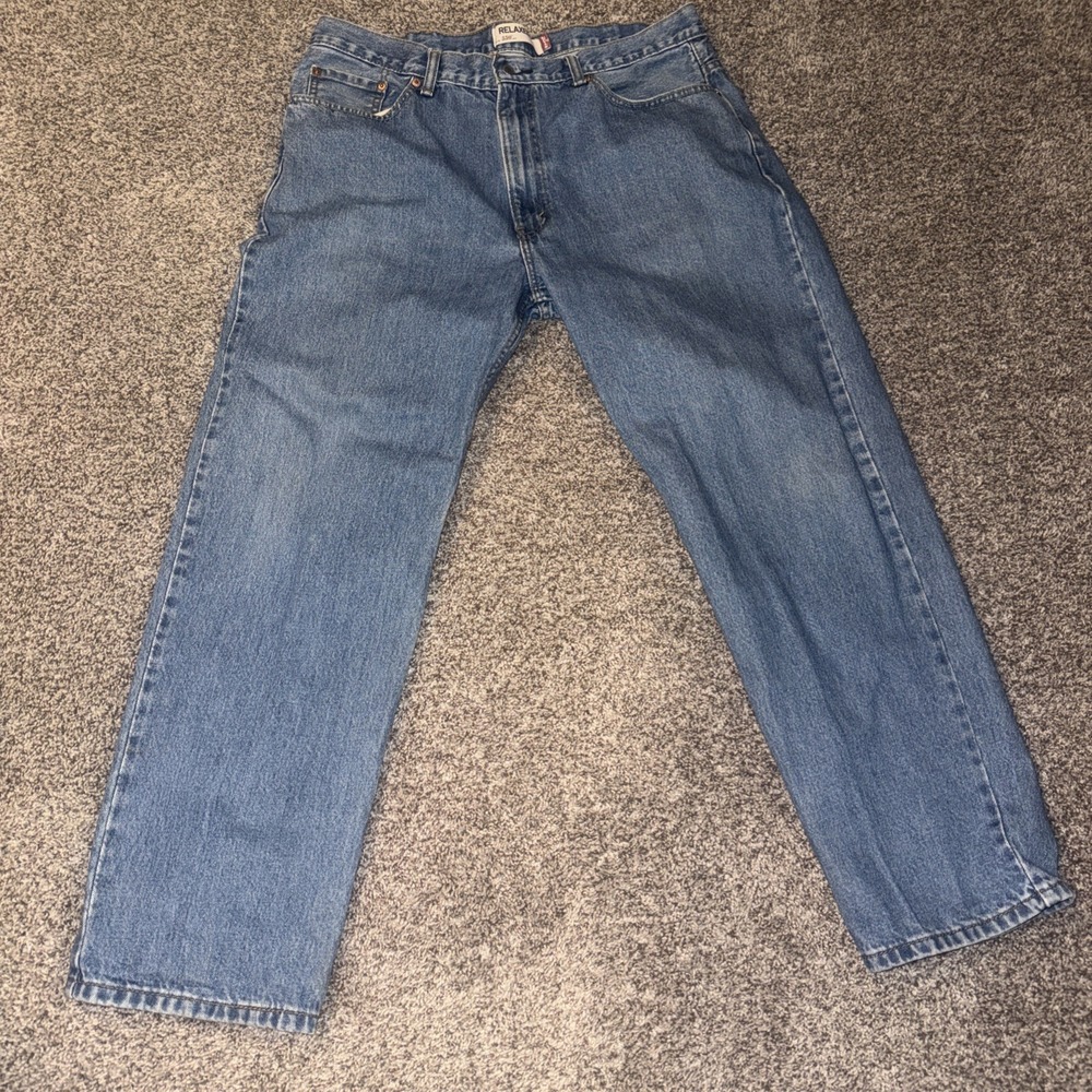 Levis  Jeans Mens 38x30 Blue 550 Straight Relaxed Fit USA Light Wash